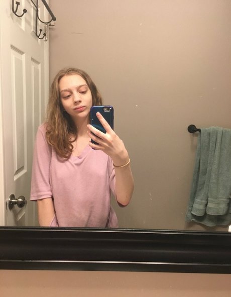 Cosmic Darlings onlyfans leak