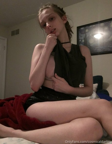 Cosmic Darlings on onlyfans