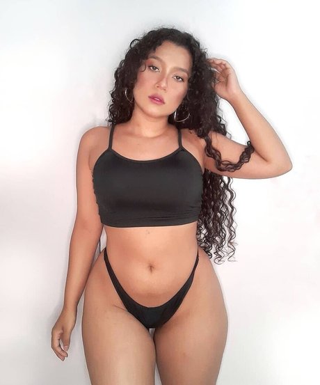 Giovanna Santos onlyfans sex leak