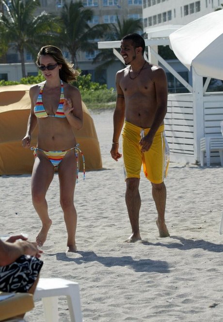 Eliza Dushku onlyfans tits