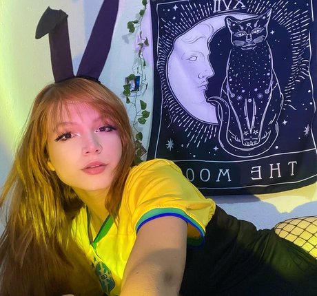 Veevtr only fans leak porn