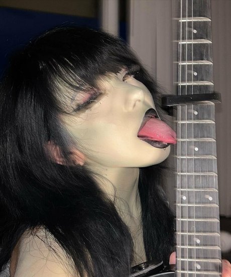 misotrill nude onlyfans leak