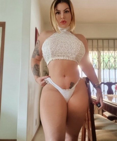 Kenia Magnus sex onlyfans