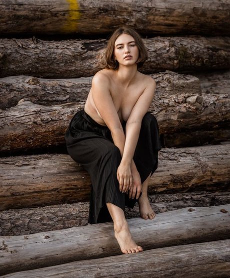 Anna Tauber onlyfans posts