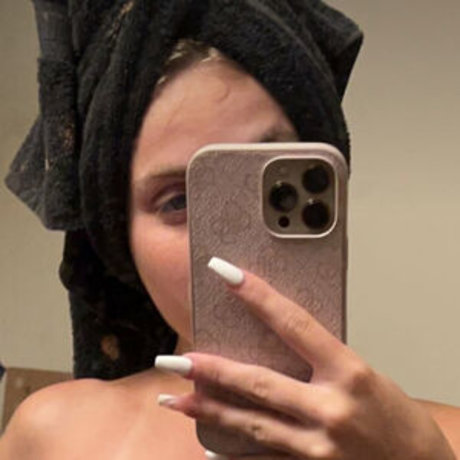 Urfavoritesnowbunnyyy nude onlyfans