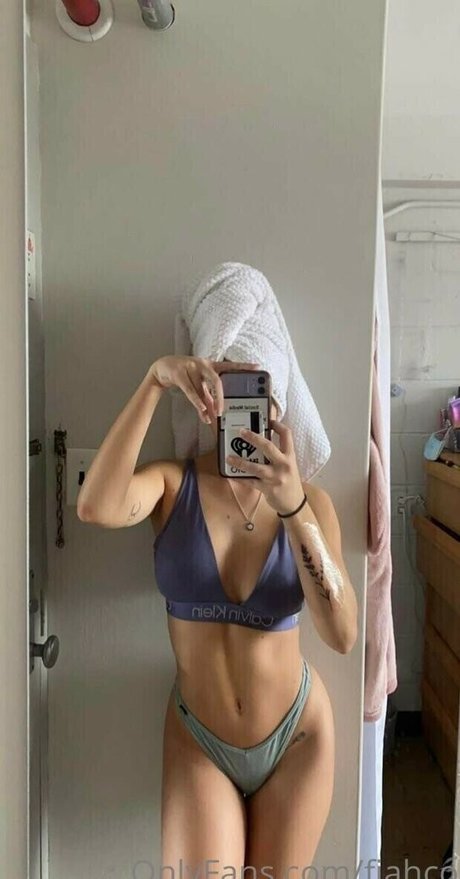 Sofia Cola leaked onlyfans