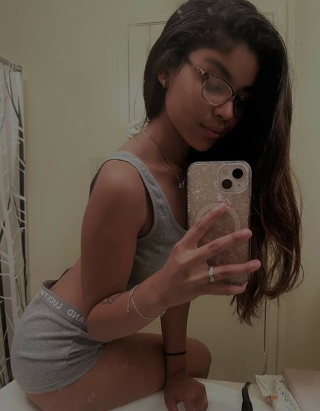 Urfavvsugarrushh naked only fans