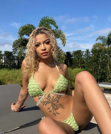 Karisa ccc onlyfans page