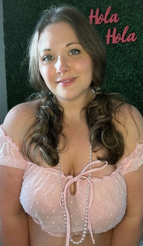 Sophie Foxe onlyfans leakes