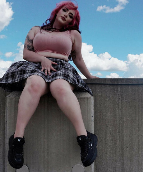 Peachling ass onlyfans