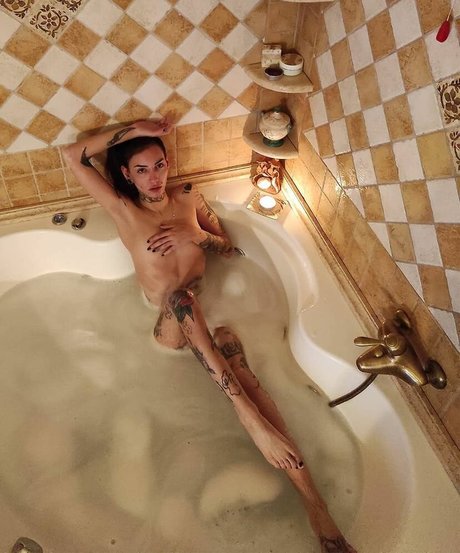 Lucky Strike SG porn onlyfans leaks