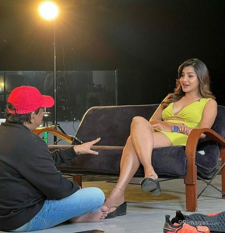 Ashu Reddy onlyfans pics