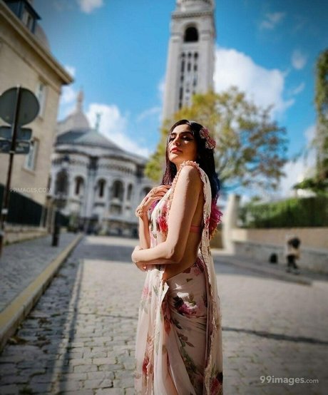 Adah Sharma leaked onlyfans content