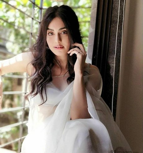 Adah Sharma hot onlyfans