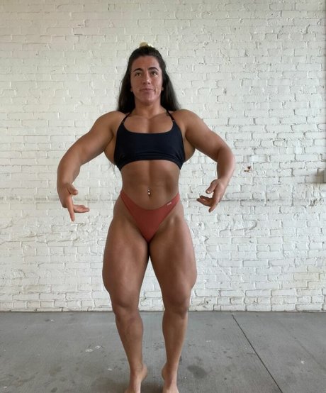 Hunter Henderson onlyfans leaked pictures