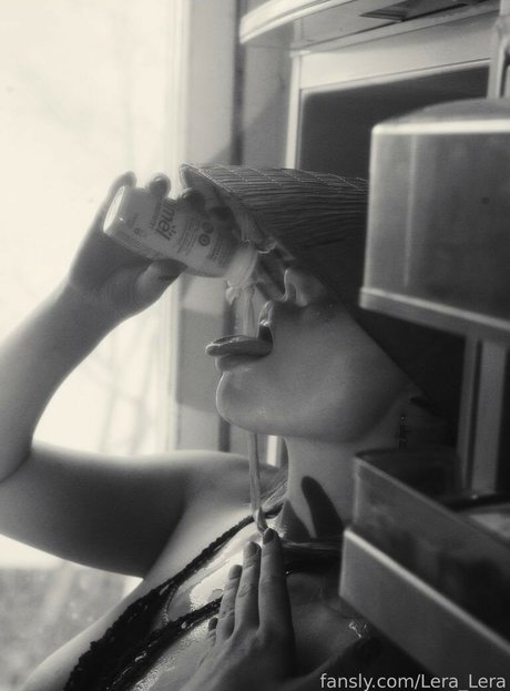 Lera Valerianka onlyfans naked