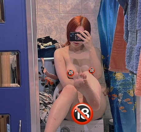 lisaSweetBi onlyfans leake