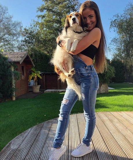 Meike Tosi onlyfans leaj