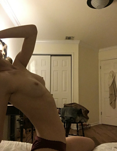 Uritalianagf nude only fans