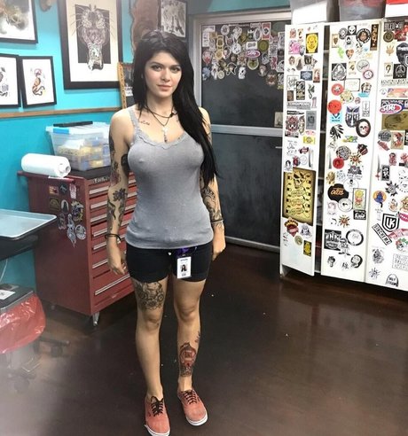 Paula Madrigal leaks onlyfans