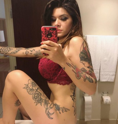 Paula Madrigal onlyfans leakd