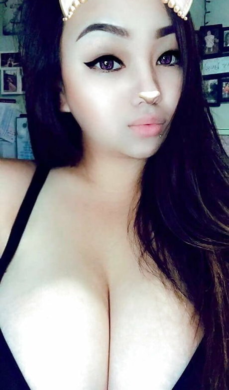 emily vue onlyfans leaj