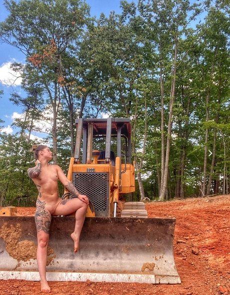 Tierneyalise71 onlyfans leaks porn