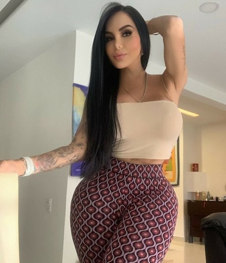 Celeste Useche onlyfans page