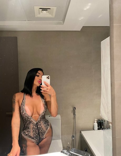 Caroline Martins leaked onlyfans