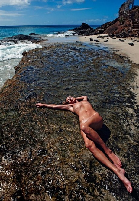 Kate Moss Profile pic