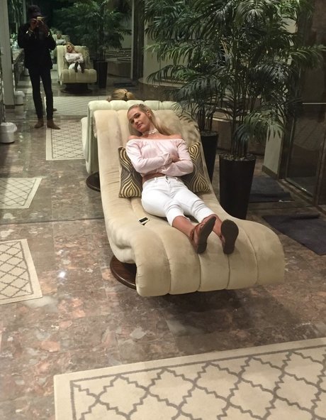 Noel Berry onlyfans naked