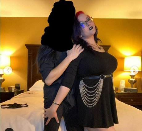 Lyraenium only fans leaks