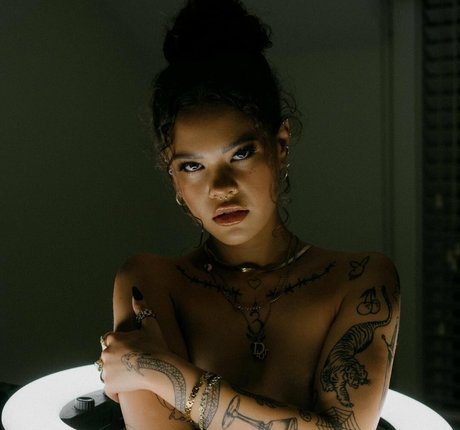 shakirareeve Profile pic