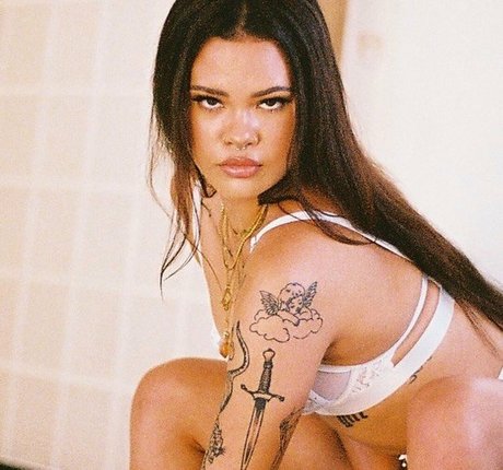 shakirareeve nude onlyfans leaks