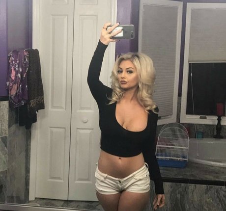 Rachel Barley naked only fans