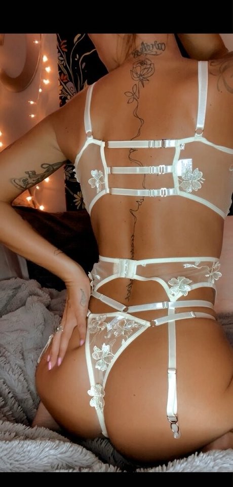 Tattoolovie09 onlyfans nide