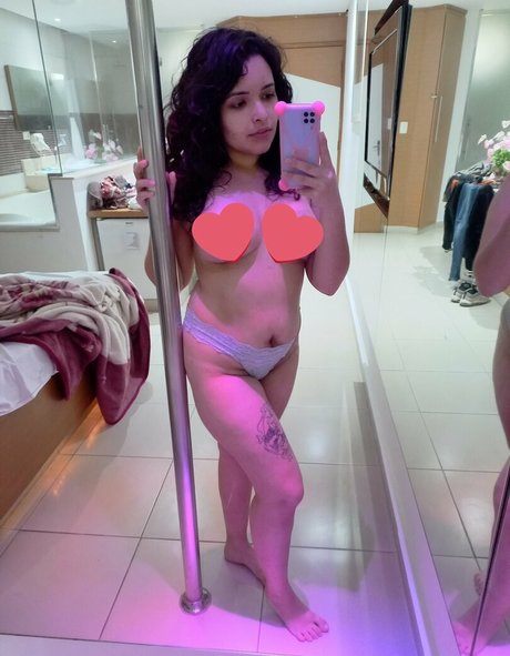 Pistolaura onlyfans leake