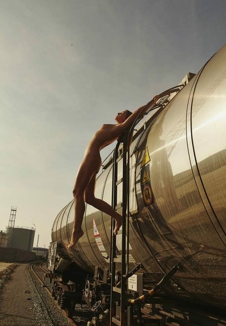 Marisa Papen onlyfans leak nude