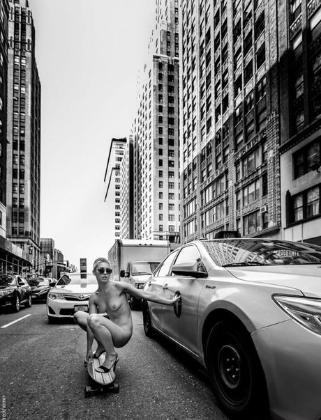 Marisa Papen onlyfans nude photos