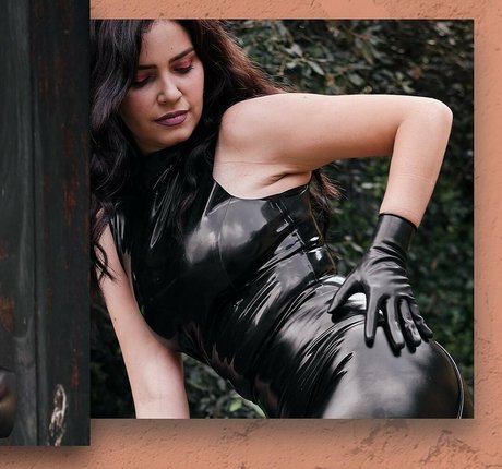 Bella bellss2223 onlyfans nudes leaks