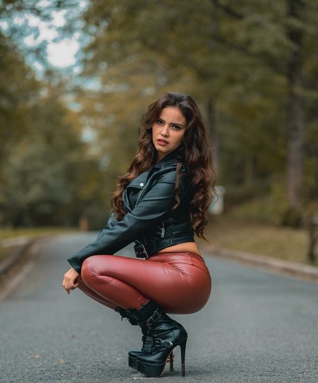 Bella bellss2223 porn only fans