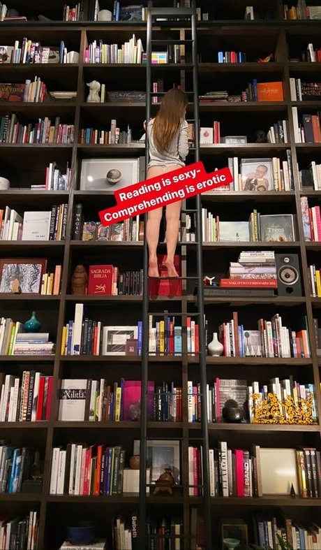 Camila Sodi onlyfans nude leaks