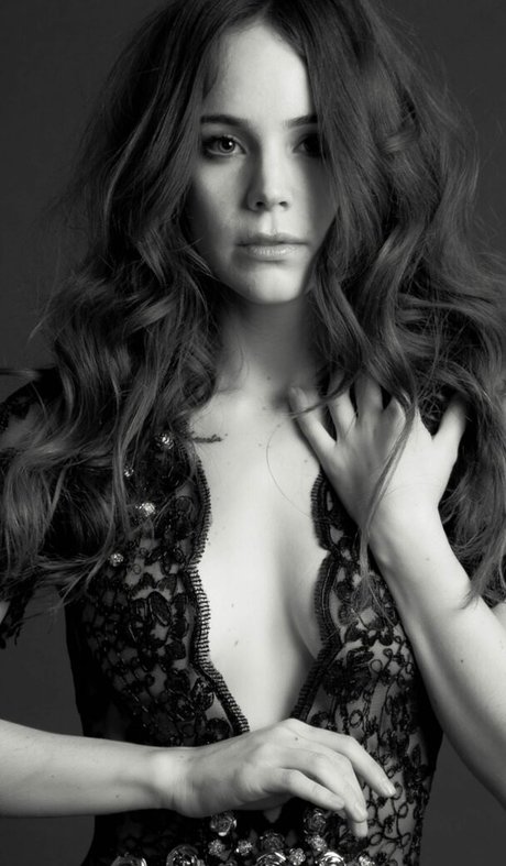 Camila Sodi nude onlyfans porn