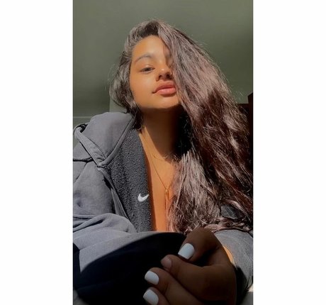 Lila Paulsen onlyfans leaked xxx