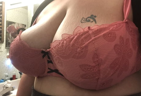 Juicy June leak onlyfans