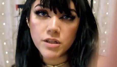 Stefani Oona ASMR strip onlyfans