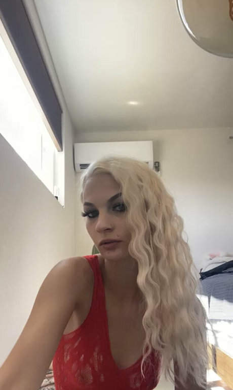 Lyssa Lyssaababii onlyfans nudes