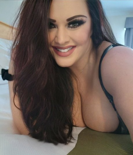 alexagrey69 onlyfans striptease