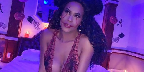 Rayra Spanick nude onlyfans leak