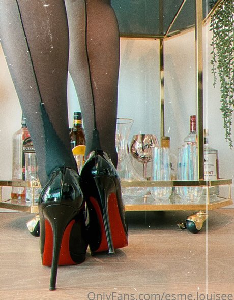 Esme Louise James onlyfans uncensored